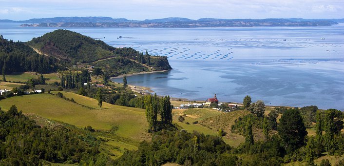 Controversias de la movilidad: El caso del Puente sobre el canal Chacao, Archipiélago de Chiloé, sur austral de Chile